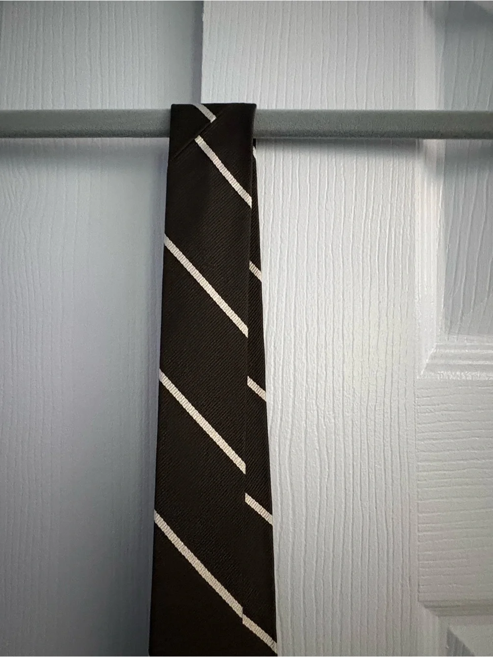 Brooks Brothers Black Tie w White Diagonal Stripes
